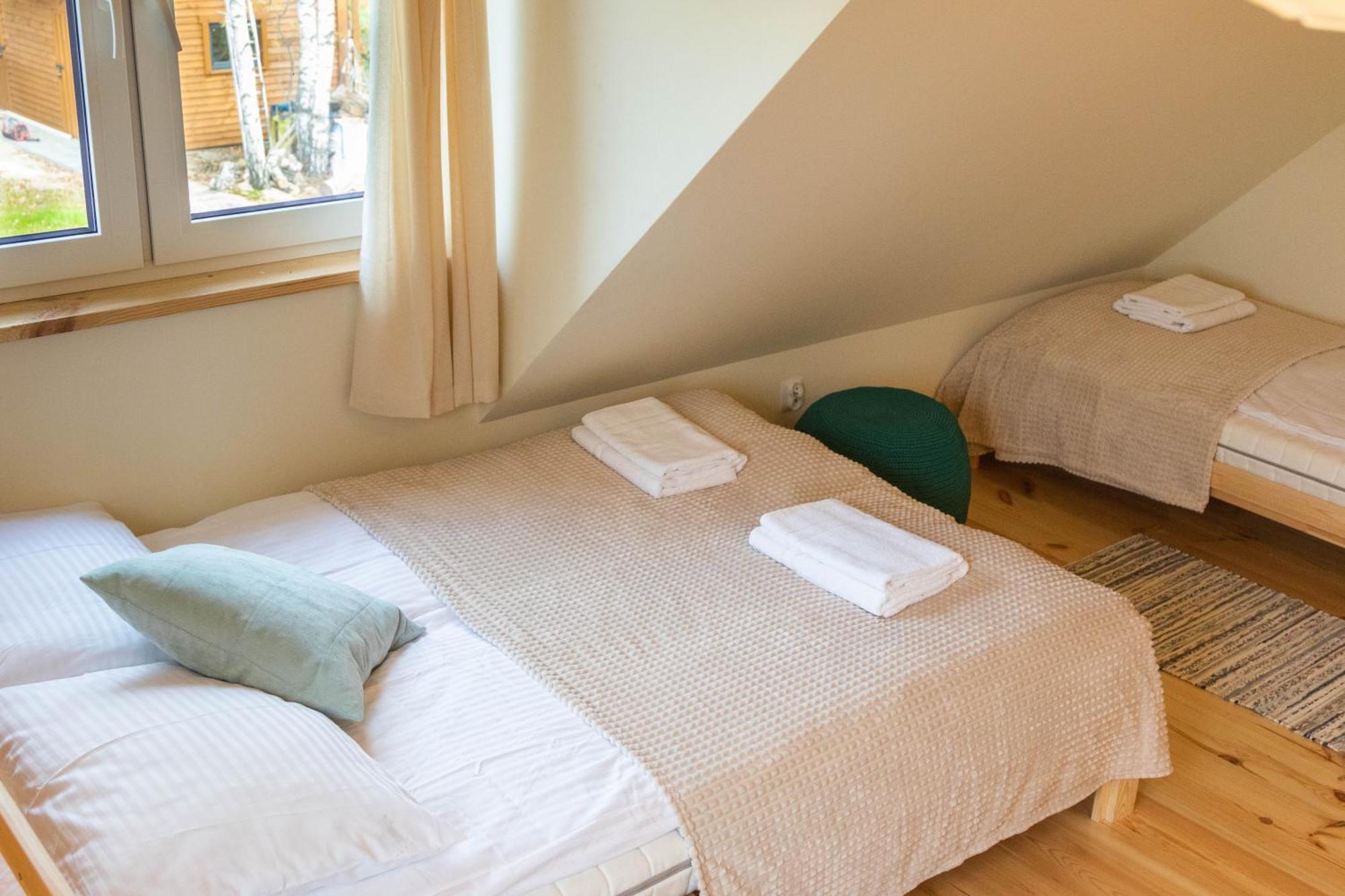 Zubrowe Siolo - Dom Nad Lakami Apartment Bialowieza Room photo